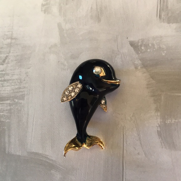 Adorable Dolphin Brooch / Pin; Blue Enamel & Pave Crystals; Gold Tone; Vintage - Picture 8 of 11